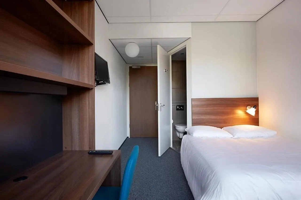 ***  The Social Hub Amsterdam West Hotel Hollandia