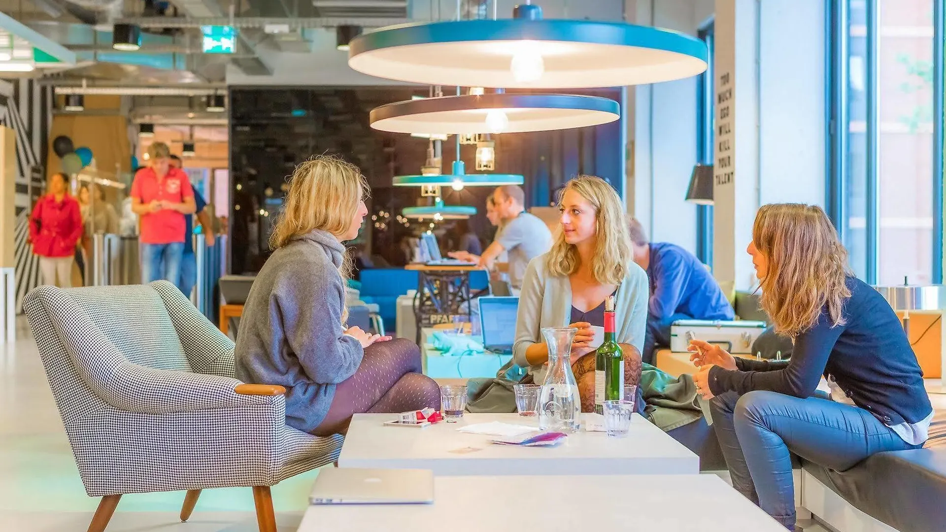 ***  The Social Hub Amsterdam West Hotel Hollandia